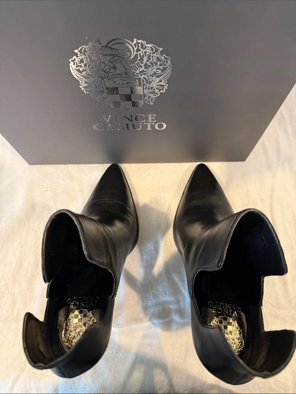 Vince Camuto Black Pointed-Toe Leather Ankle Booties